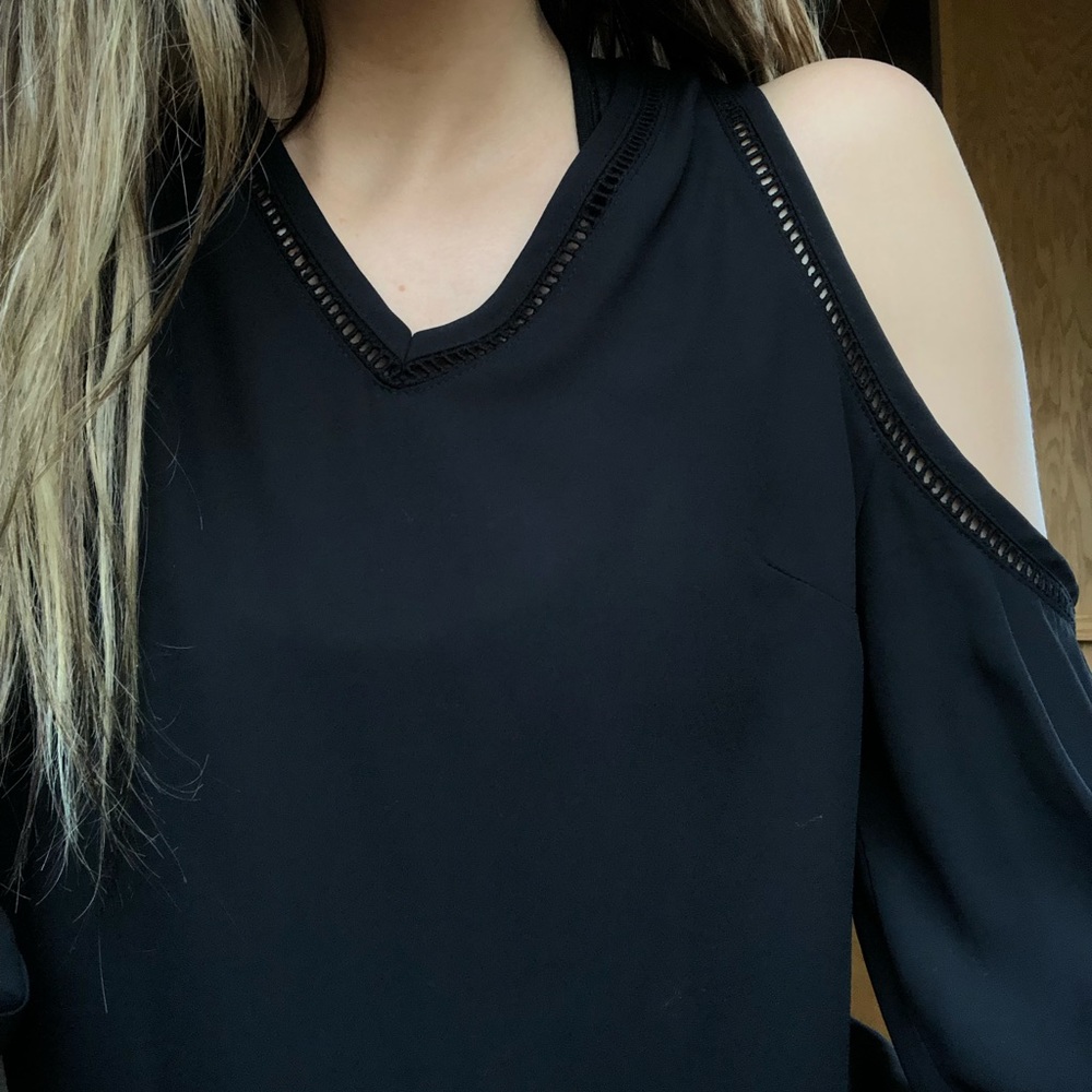 black mossimo long sleeve blouse